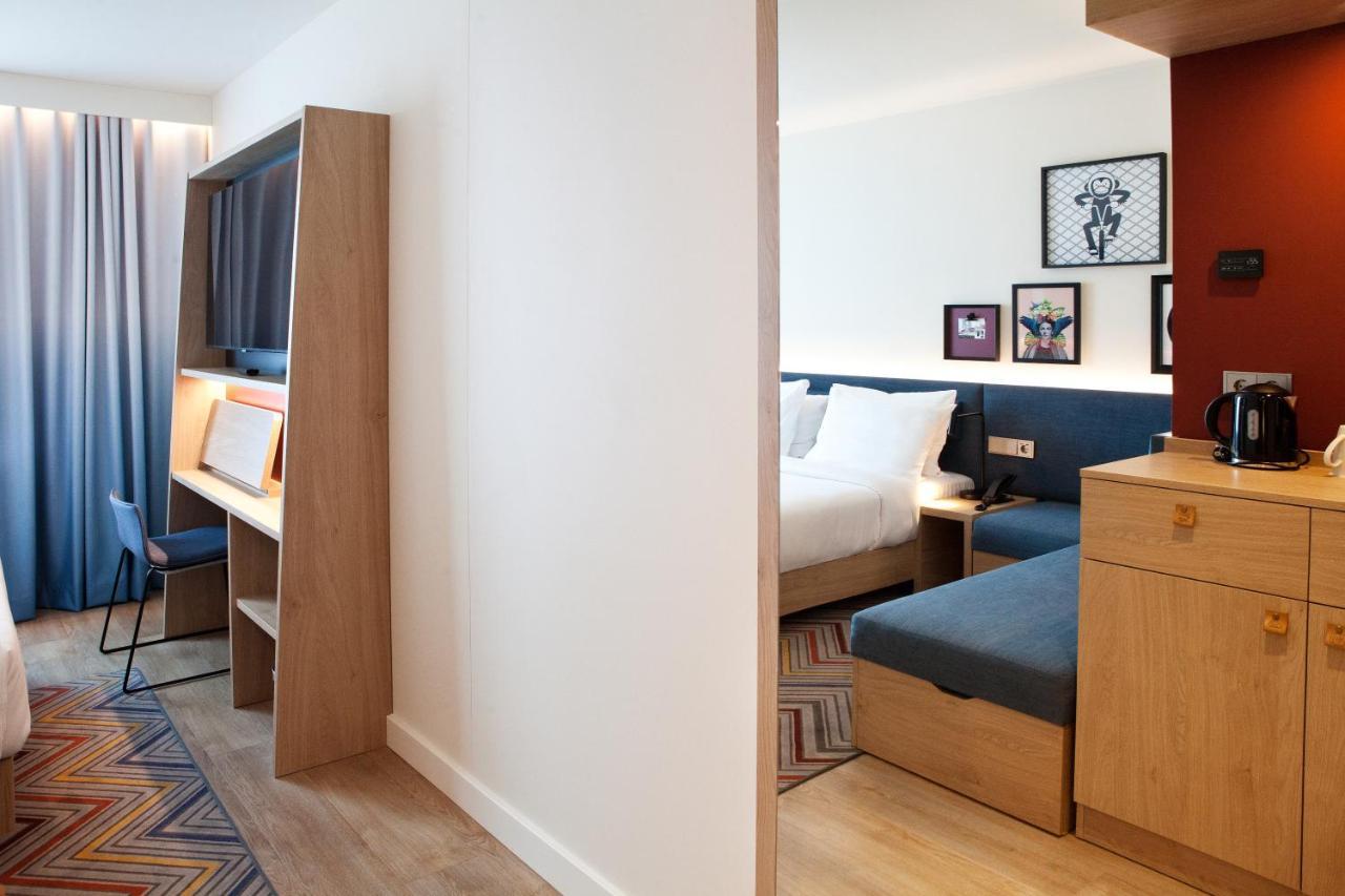 Hotel Hampton By Hilton Ratisbona Exterior foto