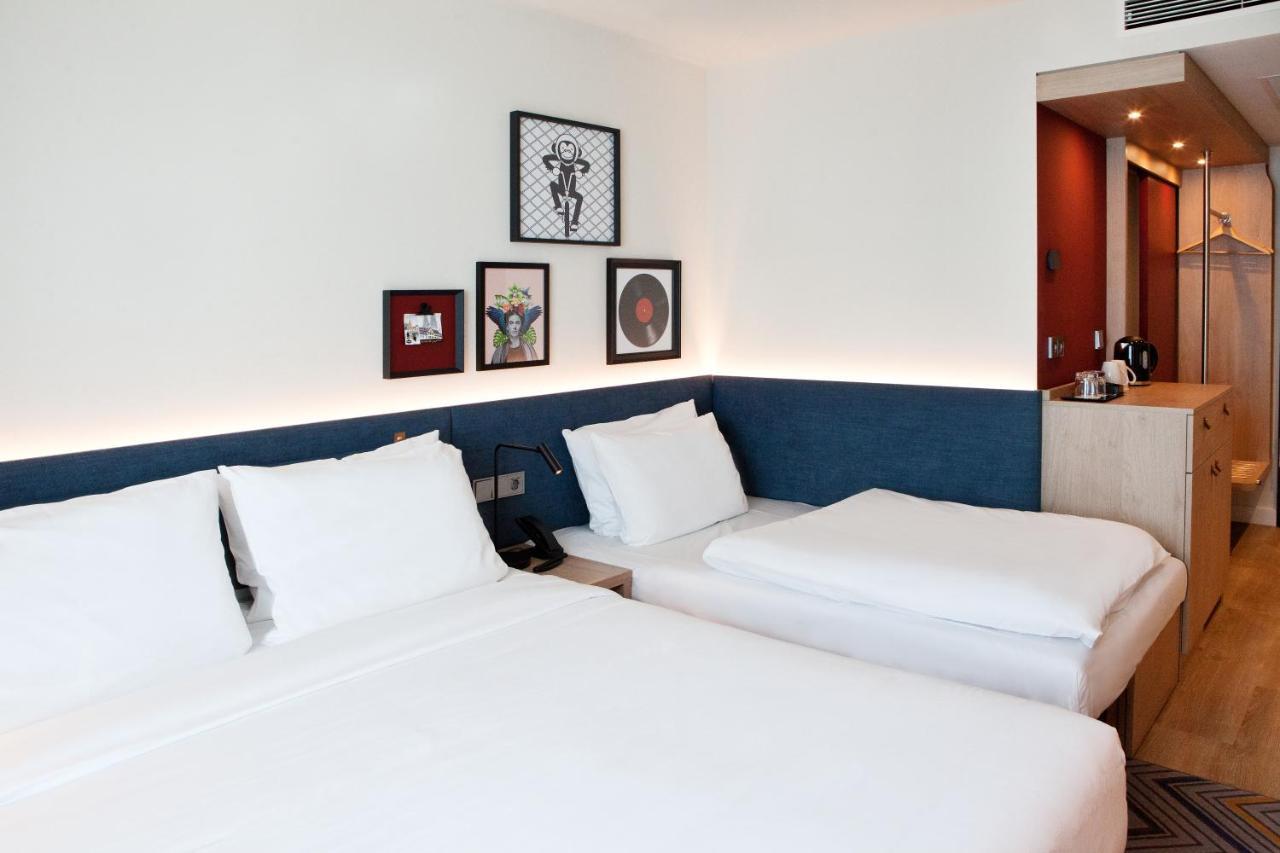 Hotel Hampton By Hilton Ratisbona Exterior foto