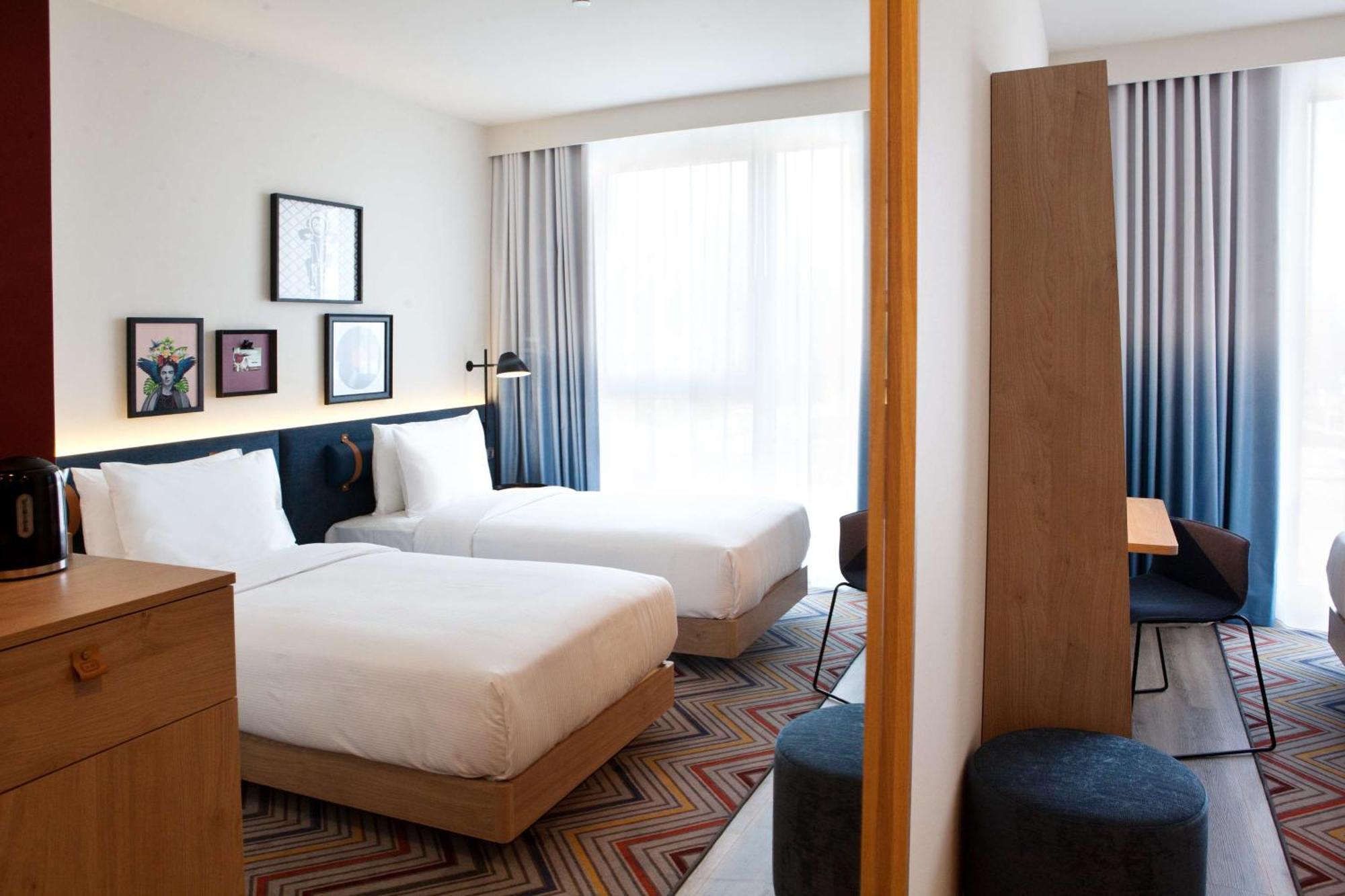 Hotel Hampton By Hilton Ratisbona Exterior foto