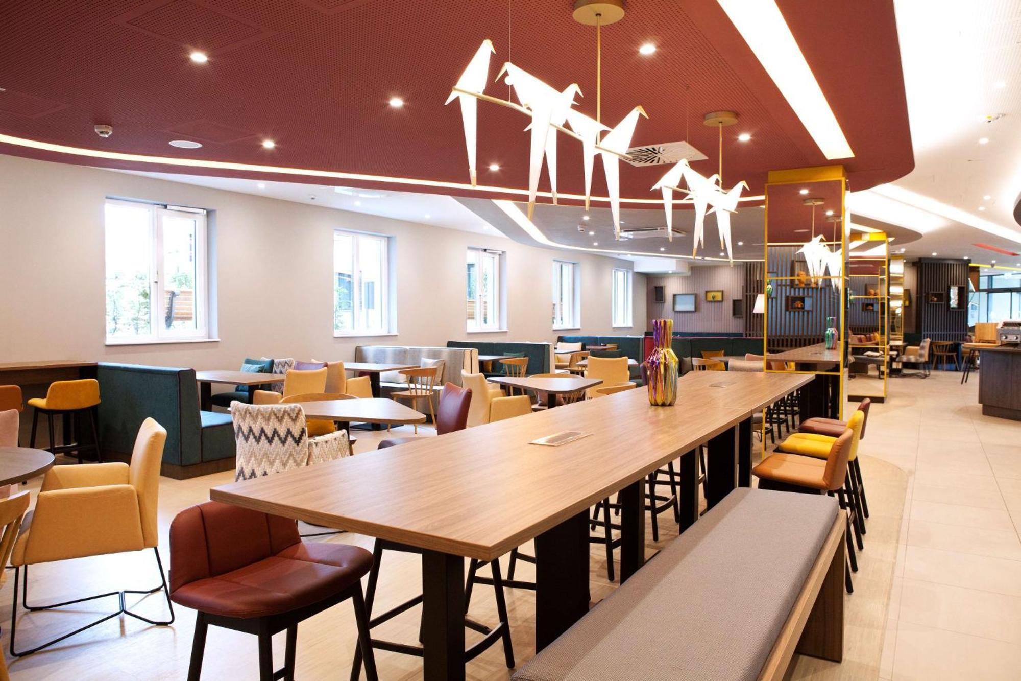 Hotel Hampton By Hilton Ratisbona Exterior foto