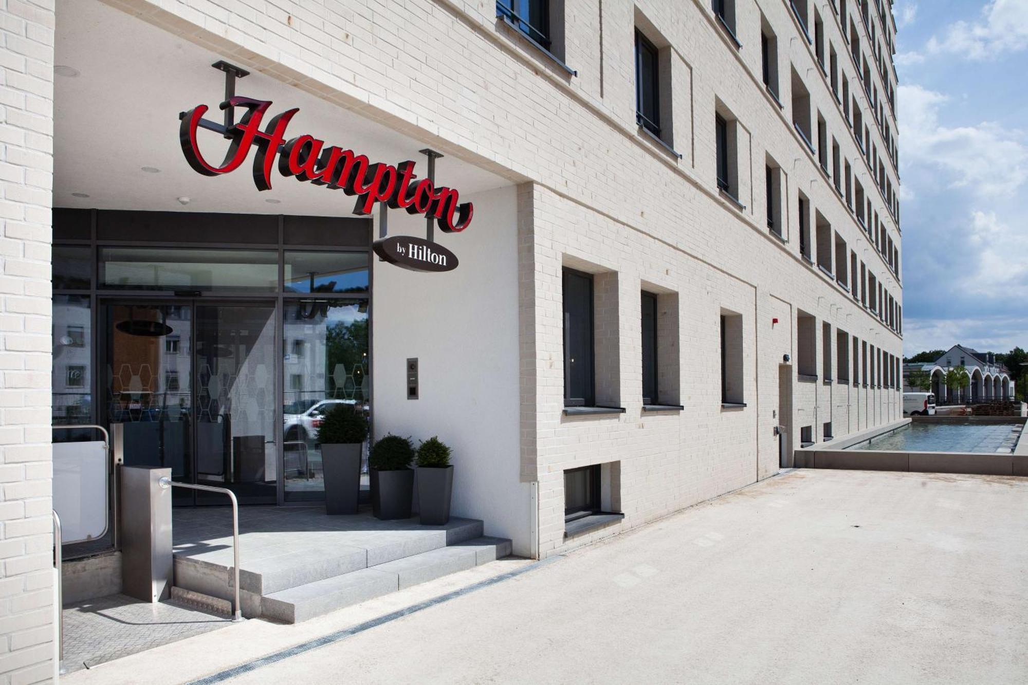 Hotel Hampton By Hilton Ratisbona Exterior foto